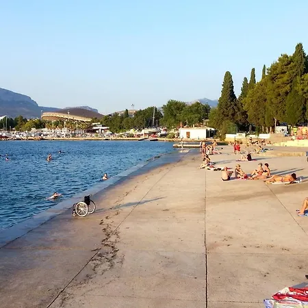 Luxury With A Swimming Pool - 13408 فيلة *