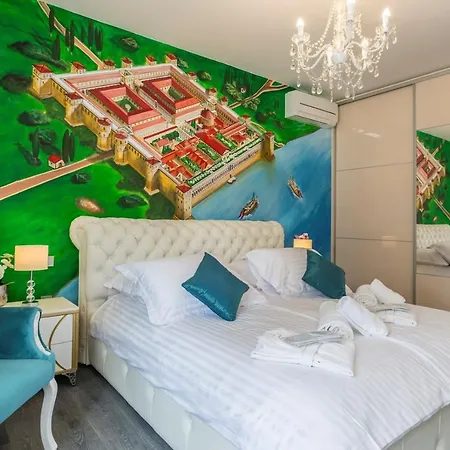 Βίλα Luxury With A Swimming Pool - 13408 *